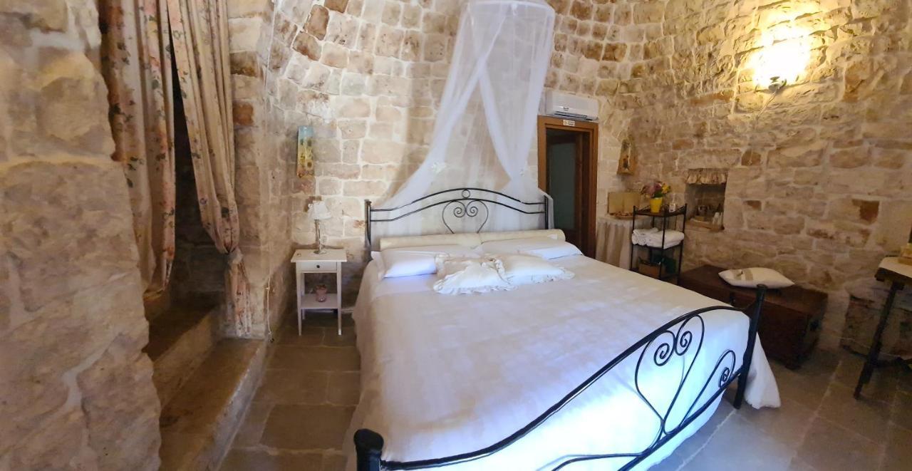 Il Trullo Di Nonna Lella Guest House Castellana Grotte Eksteriør bilde