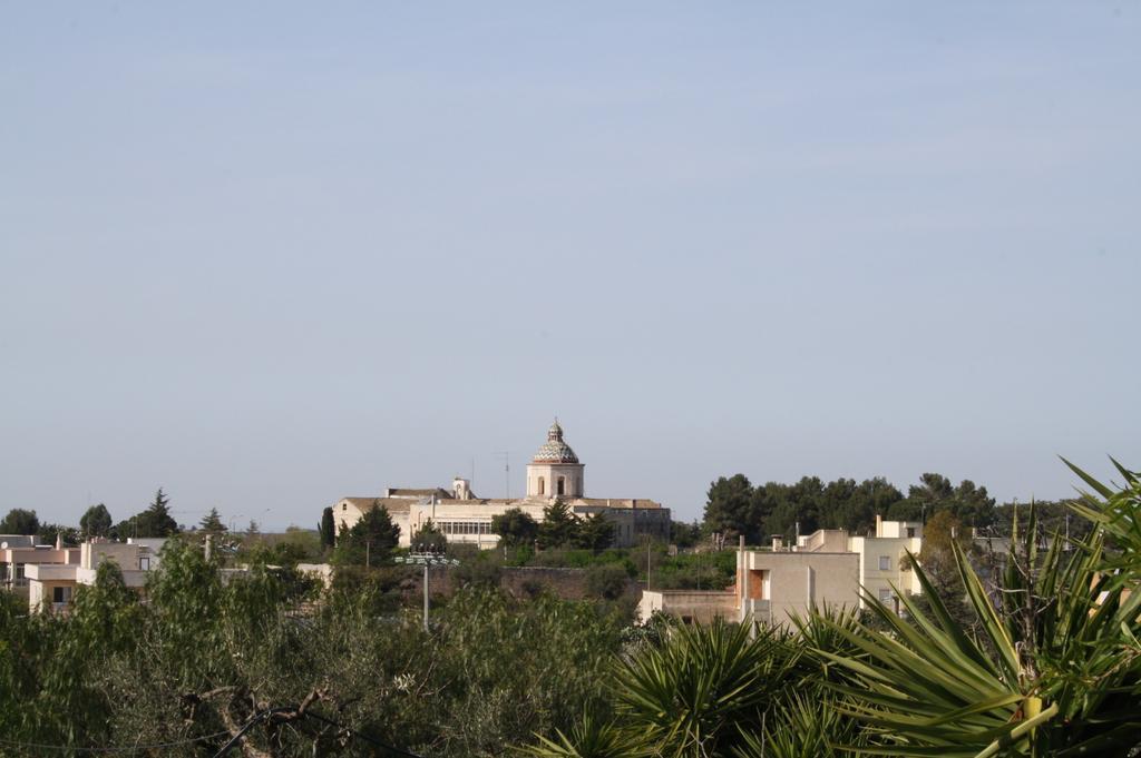 Il Trullo Di Nonna Lella Guest House Castellana Grotte Eksteriør bilde